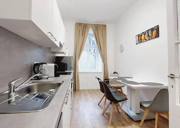 & Spacious Checkinvienna * Βιέννη